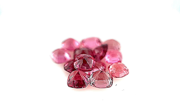 Pink Natural Spinel Parcel 5.13ct Total of 13 Stones Eye-Clean Clarity 